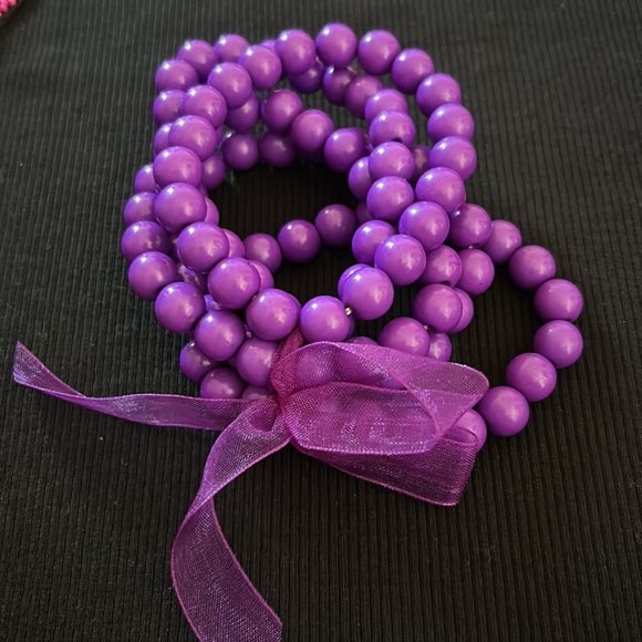 Jewelry Three piece set, NIB. - Picture 3 of 4